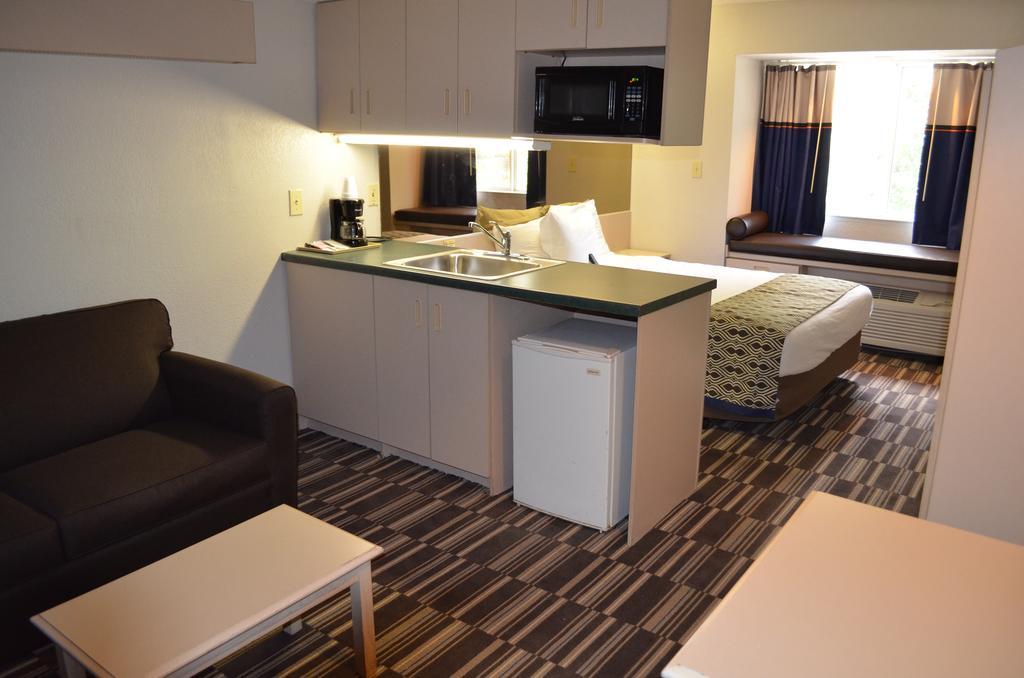 Stay Express Inn And Suites Atlanta Union City Kültér fotó